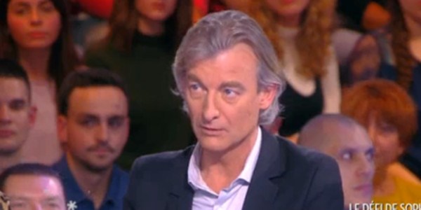 Gilles Verdez sen prend à Anne Sophie Lapix Elle va tuer les JT de